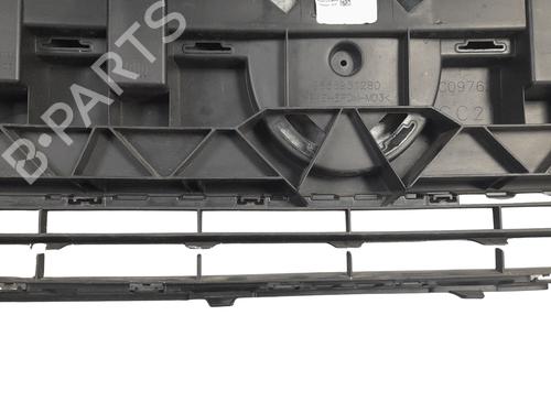 Grille CITROËN C3 IV (CC_, CB_) 1.2 PureTech 100 (CCHPV4) | BP30330247C40 