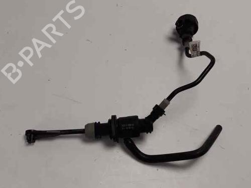 Used Clutch slave cylinder NISSAN QASHQAI II (J11, J11_) [2013-2025]  14206559