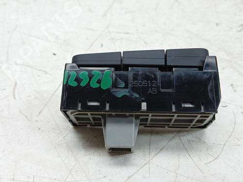 Switch TOYOTA YARIS (_P21_, _PA1_, _PH1_) 1.5 Hybrid (MXPH10, MXPH11) | BP38051294I30 - Image 3