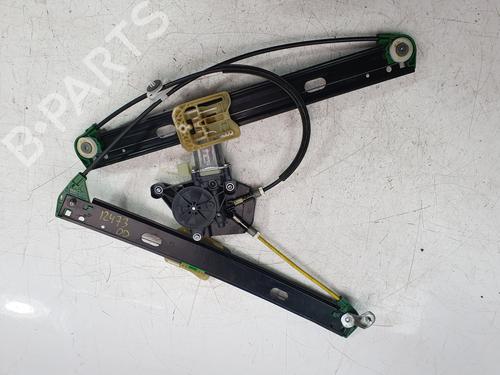 rudehejsemekanisme-hjre-foran-audi-a3-sportback-8ya-8yf-2019-32372559 main image