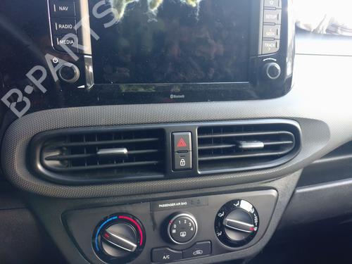 Used Warning switch Warning switch HYUNDAI i10 III (AC3, AI3) 1.0 MPi (67 hp) 33675224 33675224