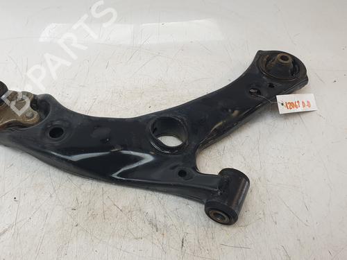 Used Right front suspension arm TOYOTA C-HR (_X1_) [2016-2025]  27514617
