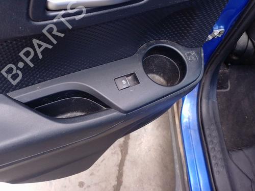 Used Left rear window switch TOYOTA C-HR (_X1_) 1.8 Hybrid (ZYX10_, ZYX11_) (98 hp) 30940364