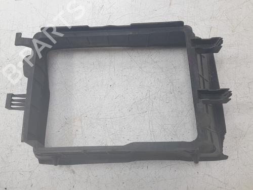 Used Air vent Air vent RENAULT MEGANE IV Grandtour (K9A/M/N_) 1.3 TCe 140 (K9NB) (140 hp) 33655090 33655090