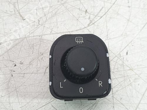 Commande retroviseurs VW PASSAT B6 Variant (3C5) 2.0 TDI 16V (140 hp) 32868140