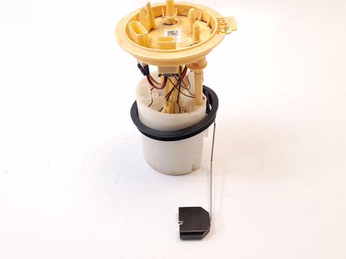 Used Fuel pump AUDI Q3 (F3B) 35 TDI (150 hp) 9314523