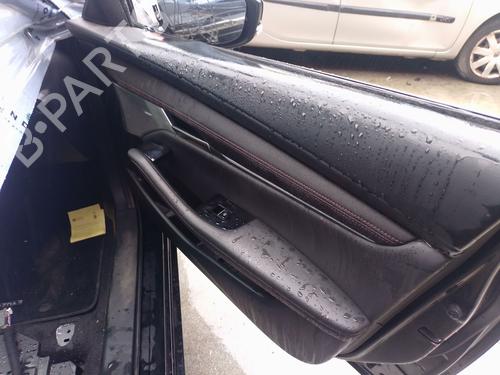 Rudehejsemekanisme Højre foran MAZDA 3 Hatchback (BP) 2.0 SKYACTIV-G M Hybrid (122 hp) 32216950