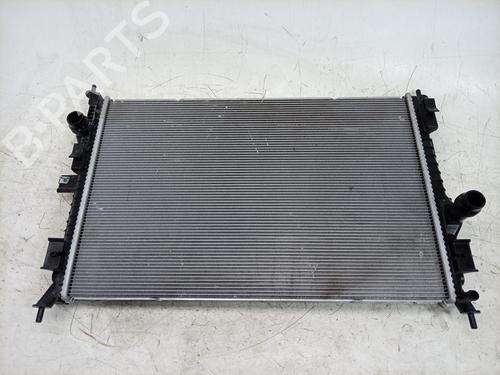 Used Water radiator Water radiator PEUGEOT 308 SW III (FC_, FJ_, FR_, F4_, FN_) BlueHDi 130 (FCYHZL, FCYHZT) (131 hp) 39423771 39423771