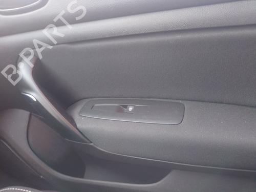 Used Right front window switch Right front window switch 38725517 38725517