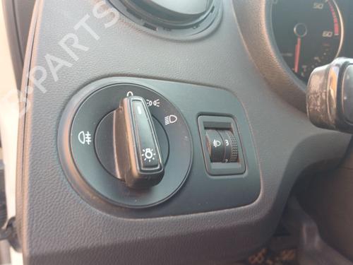 Used Headlight switch SEAT IBIZA IV (6J5, 6P1) [2008-2017]  27252113