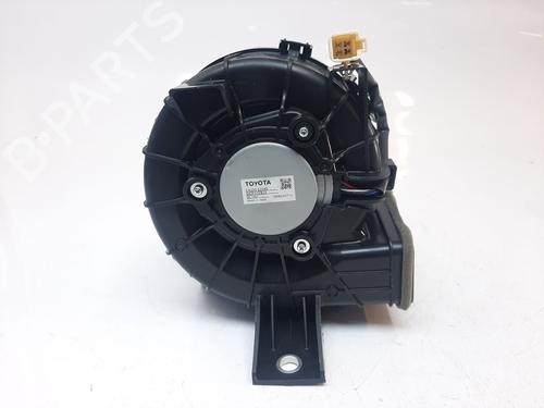 Varmeblæser TOYOTA YARIS (_P13_) [2010-2020]  24539949