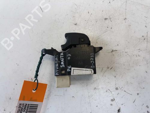 Right rear window switch HYUNDAI SANTA FÉ I (SM)  | BP1396727I28 
