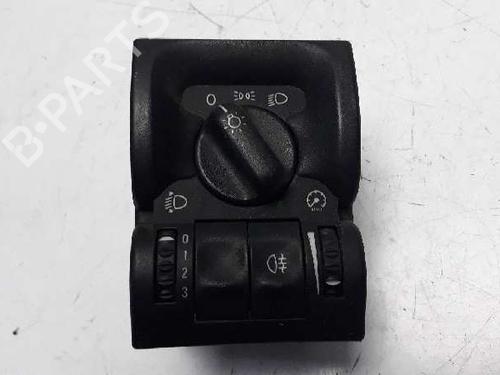 Used Headlight switch OPEL VECTRA B (J96) [1995-2004]  1425506