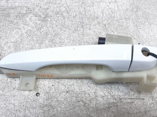 Used Front left exterior door handle HYUNDAI KONA (OS, OSE, OSI) [2017-2023]  22787161