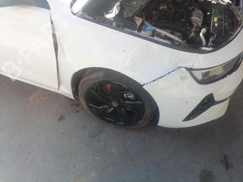 Used Right front steering knuckle OPEL ASTRA L (OV5) 1.2 (FPHNSL, FPHNSR) (131 hp) 30002072