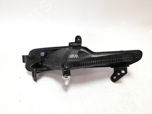 Left front indicator RENAULT MEGANE IV Hatchback (B9A/M/N_) 1.3 TCe 140 (B9NB) | BP28071833C32 