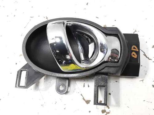 Used Front right interior door handle NISSAN JUKE (F15) 1.2 DIG-T (115 hp) 6551181