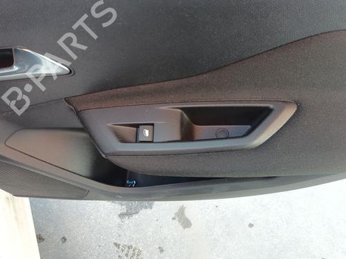 Used Right rear window switch PEUGEOT 308 III (FB_, FH_, FP_, F3_, FM_) BlueHDi 130 (FBYHZL, FBYHZT) (131 hp) 27698911