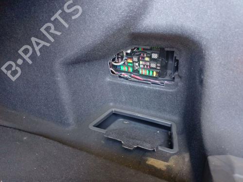 fuse-box-bmw-3-g20-g80-g28-2018-37293518 main image