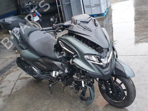 Right front brake caliper YAMAHA MOTORCYCLES TRICITY Tricity 300 (SH16, SH20, SH27) | BP25232668M104