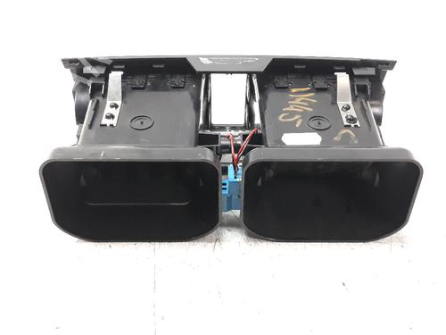 Air vent MERCEDES-BENZ C-CLASS (W204) C 220 CDI (204.008) | BP19164444I21 