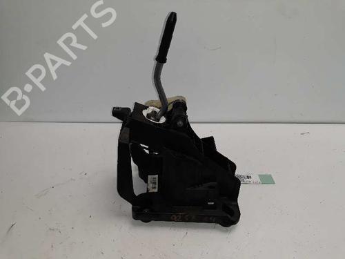 Used Gear lever CITROËN C4 II (NC_) [2009-2025]  7430892