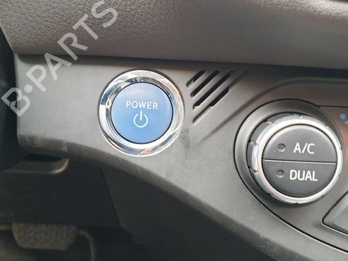 Used Ignition barrel TOYOTA YARIS (_P13_) 1.5 Hybrid (NHP130_, NHP130) (101 hp) 24124534