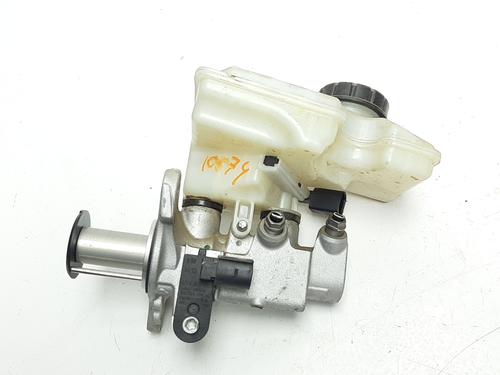 Used Brake master cylinder VW GOLF VII Variant (BA5, BV5) 1.6 TDI (115 hp) 8656685