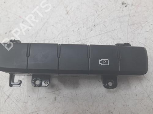 Used Switch Switch HYUNDAI BAYON (BC3) 1.2 MPI (79 hp) 36261561 36261561