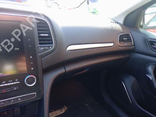 Used Glove box Glove box RENAULT MEGANE IV Grandtour (K9A/M/N_) 1.3 TCe 140 (K9NB) (140 hp) 33471326 33471326