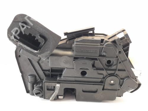 Rear left lock VW POLO V (6R1, 6C1) 1.4 TDI | BP8196566C100