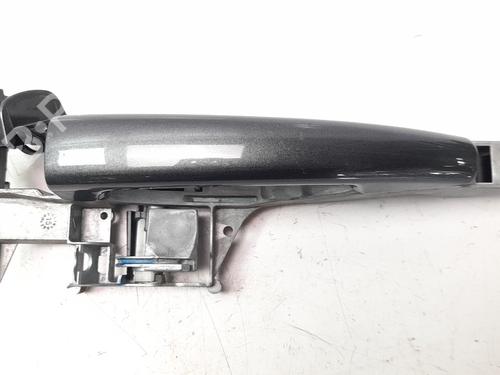 Used Front left exterior door handle PEUGEOT 208 I (CA_, CC_) [2012-2020]  13739640