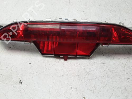 Used Rear center light Rear center light CITROËN C4 III (BA_, BB_, BC_) 1.2 PureTech 130 (BAHNSA, BAHNSB) (130 hp) 33958945 33958945