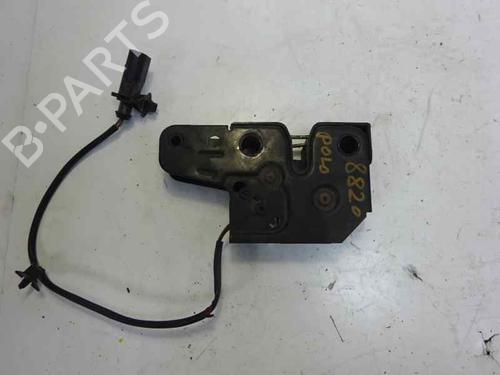 Used Hood lock VW POLO (9N_, 9A_) 1.4 16V (80 hp) 8782086