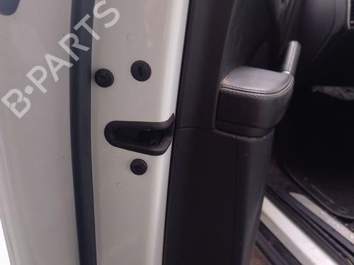 front-left-lock-porsche-cayenne-9ya-2017-39728401 main image