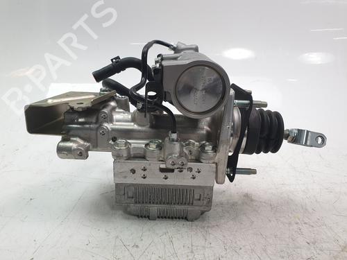 Brake master cylinder TOYOTA YARIS (_P13_) 1.5 Hybrid (NHP130_, NHP130) | BP24125649M77 
