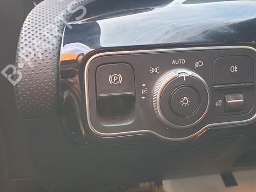 Used Headlight switch MERCEDES-BENZ A-CLASS (W177) [2018-2025]  22924430