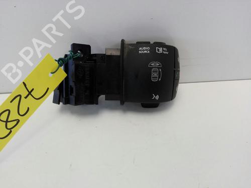Used Switch RENAULT MEGANE III Hatchback (BZ0/1_, B3_) 1.5 dCi (BZ09, BZ0D, BZ1W, BZ29, BZ14) (110 hp) 2549056