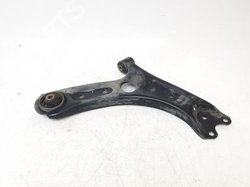 Used Right front suspension arm HYUNDAI KONA (OS, OSE, OSI) [2017-2023]  25714558