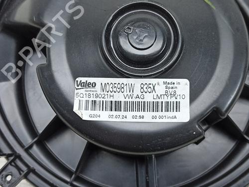 Heater blower motor VW T-ROC (A11, D11) 2.0 TDI | BP32028072M62 - Image 4