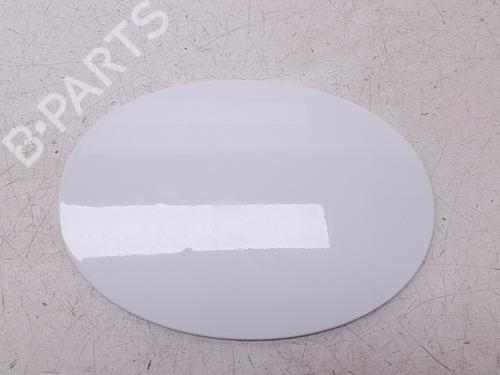 fuel-flap-alfa-romeo-giulia-952_-2015-36230201 main image
