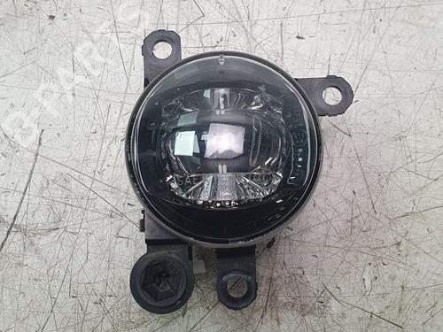Feu de brouillard avant droit OPEL CORSA F (P2JO) 1.2 (68) (101 hp) 31958581