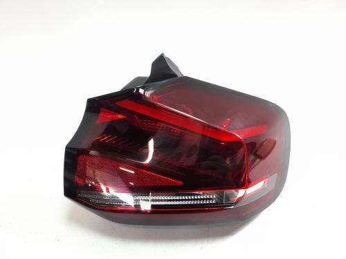 Used Right taillight CITROËN C4 III (BA_, BB_, BC_) 1.2 PureTech 130 (BAHNSA, BAHNSB) (130 hp) 28124365