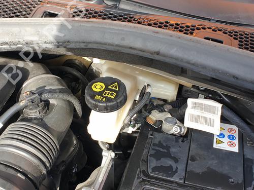 Used Brake master cylinder PEUGEOT 2008 II (UD_, US_, UY_, UJ_, UR_, UC_) [2019-2025]  17480608