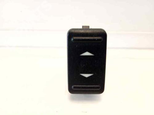 Used Right rear window switch Right rear window switch FORD KUGA I 2.0 TDCi 4x4 (140 hp) 6458272 6458272