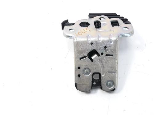 Used Tailgate lock AUDI A1 Sportback (8XA, 8XF) 1.0 TFSI (95 hp) 7308089