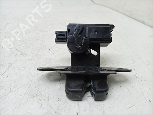 tailgate-lock-dacia-spring-2020-39525814 main image