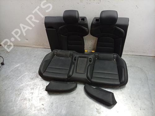 rear-seat-porsche-taycan-y1a-2019-37873664 main image