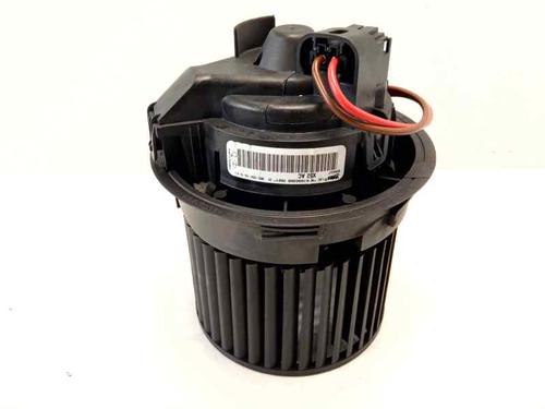 Used Heater blower motor DACIA SANDERO II TCe 90 (B8M1, B8MA, B8AC) (90 hp) 14207599