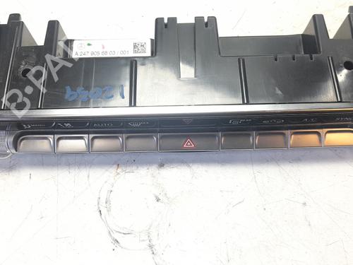 Used Climate control MERCEDES-BENZ CLA (C118) CLA 180 (118.384) (136 hp) 24843845